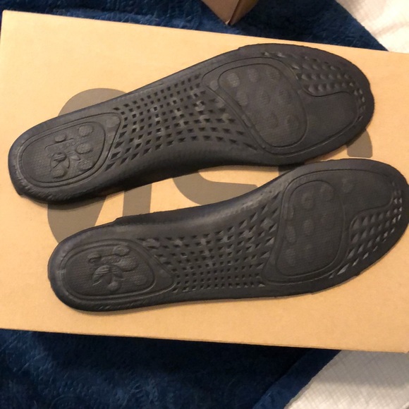 YEEZY BOOST 350 V2 US 11 OG box proof of purchase - Picture 11 of 13